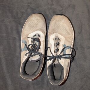 On Running Men's Shoes in Beige and Black